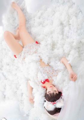 《女囚七人》在线观看_JVID性感写真