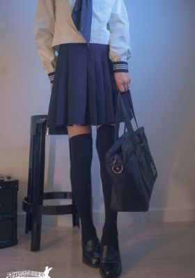 囚于永夜by麦香鸡呢_HD动漫免费观看