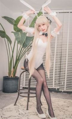 艳妇荡女的呻吟干柴烈火视频_4K超清在线观看