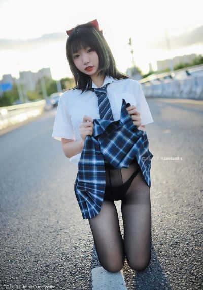 丈夫不在家的下午时光_720神马影院在线